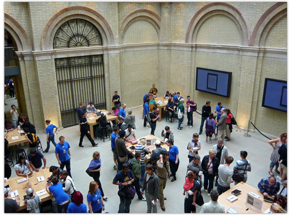 Apple Store Covent Garden Interior