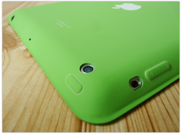 Apple iPad Smart Case cut-outs