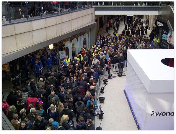 Apple Store Leeds