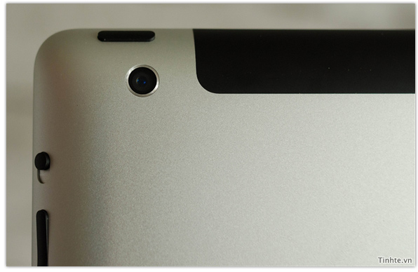 the third-generation iPad's camera